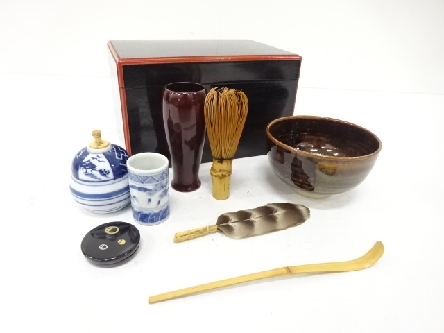 黒塗り　茶箱揃